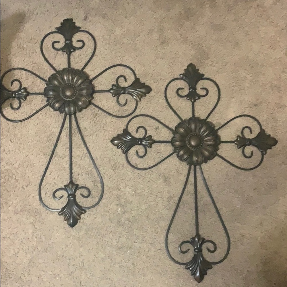 Set of 2 Iron Crosses